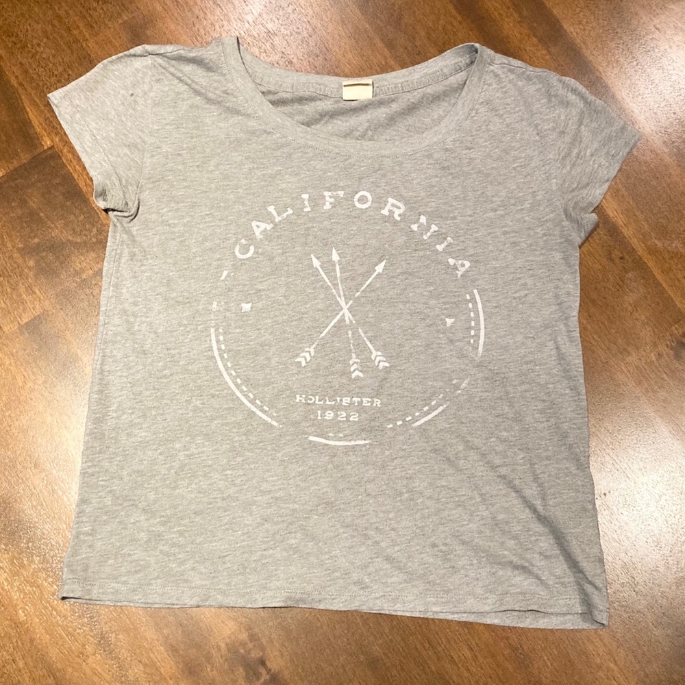 Grey cropped T-shirt